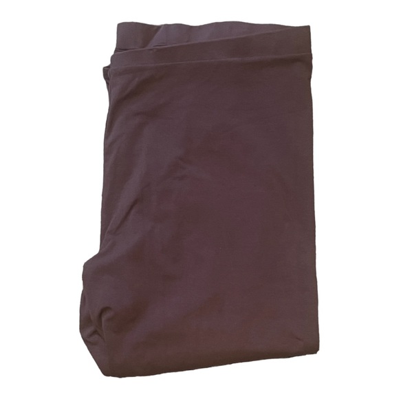 Cato Plus Size Pants Size 26/28 Solid Brown Leggings - Picture 3 of 3